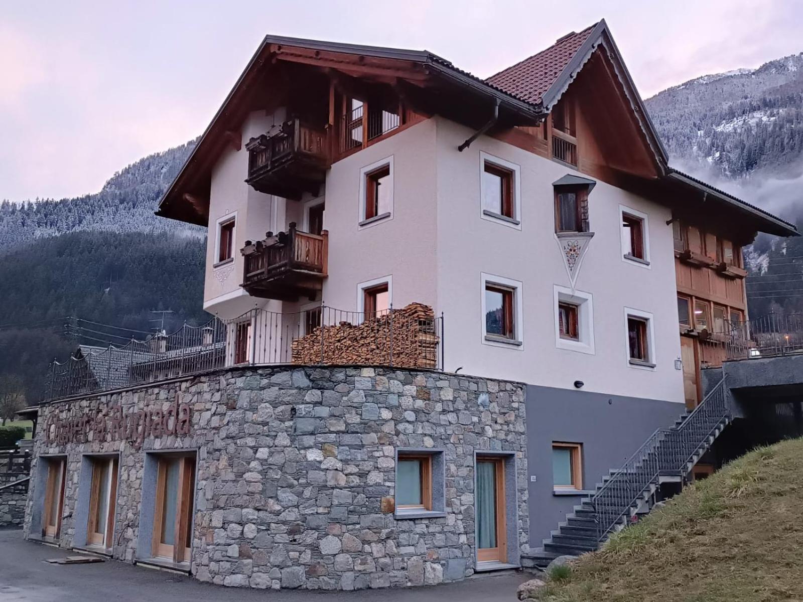 Chalet La Rugiada Bormio Exterior photo