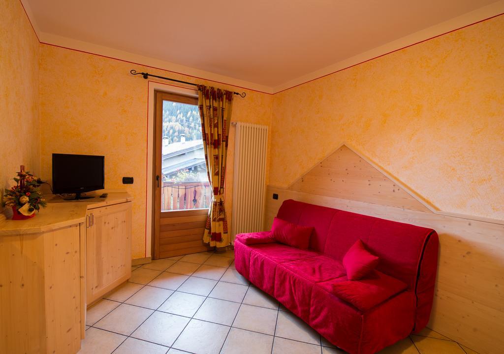 Chalet La Rugiada Bormio Exterior photo