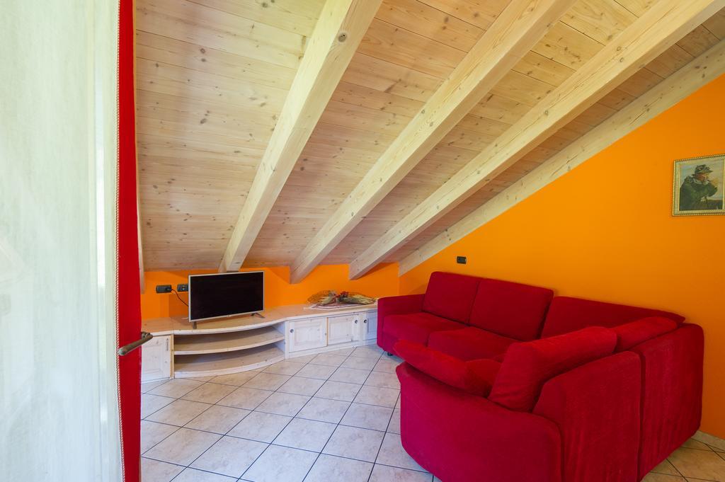 Chalet La Rugiada Bormio Exterior photo